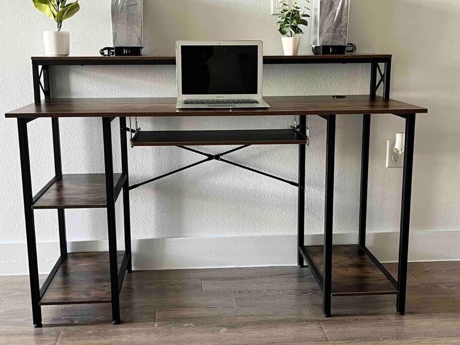 פלוגרוויל Luxurious 1Bd Apt In Austin Suburb מראה חיצוני תמונה